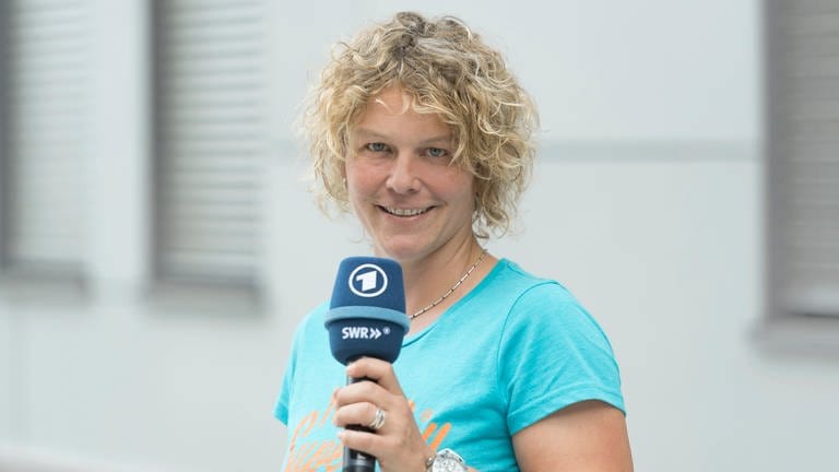 SWR-Sportreporterin Julia Metzner
